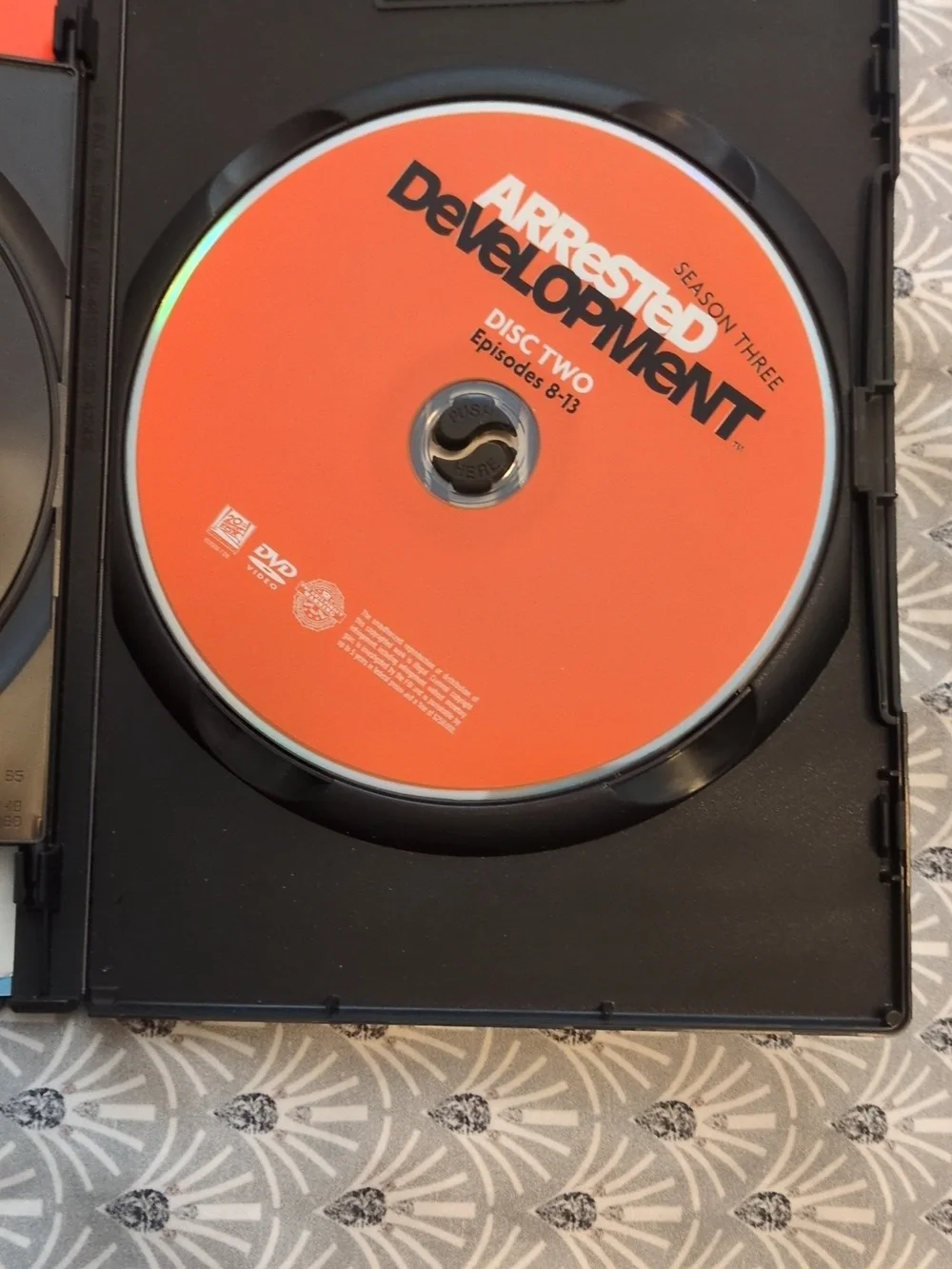 Arrested Development DVD Bundle Seasons 1-3 - Picture 9 of 10